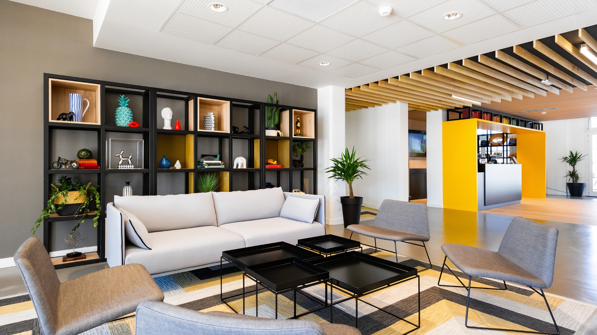 StayCity Aparthotel