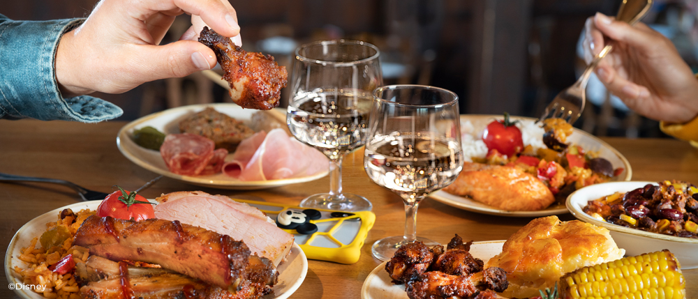 Dining At Billy Bob’S Country Western Saloon